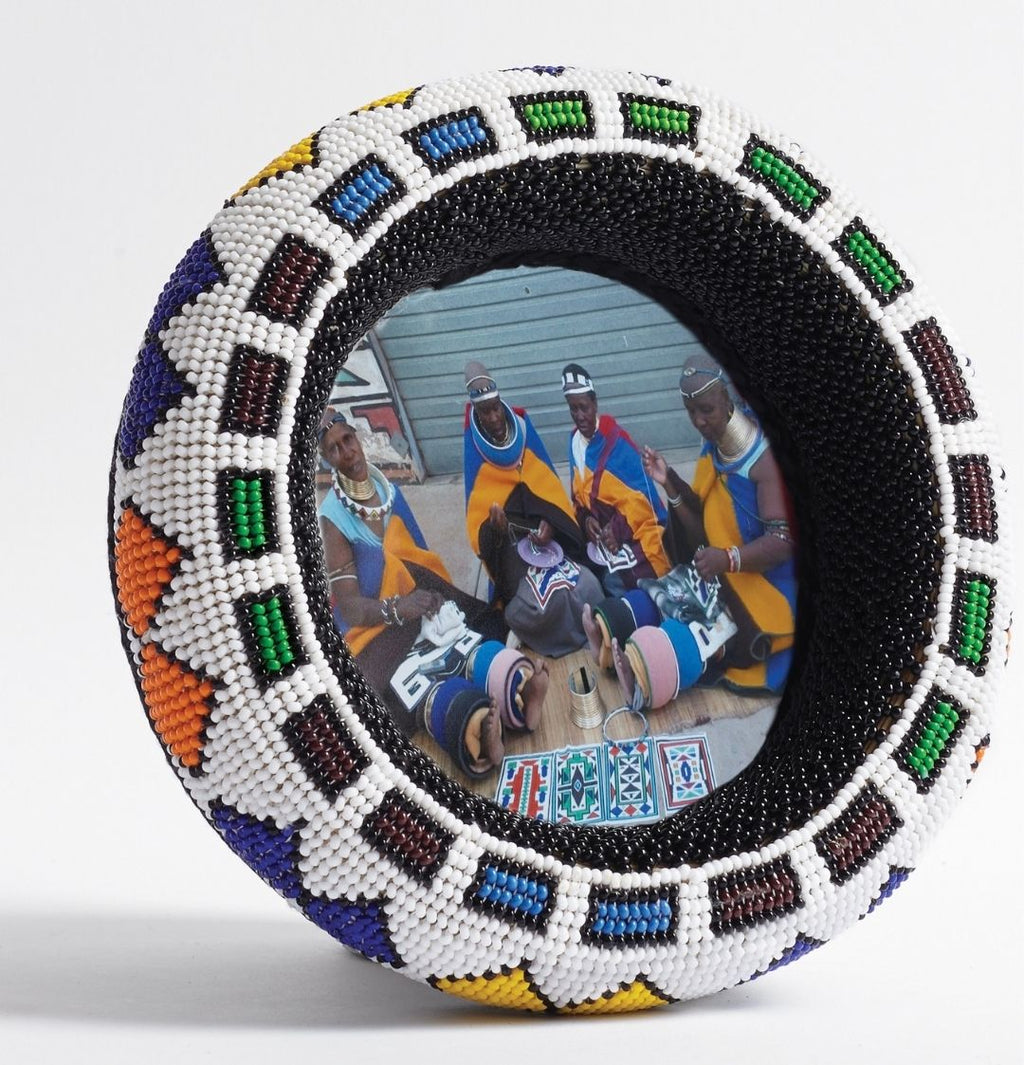 Thando Circle Picture Frame