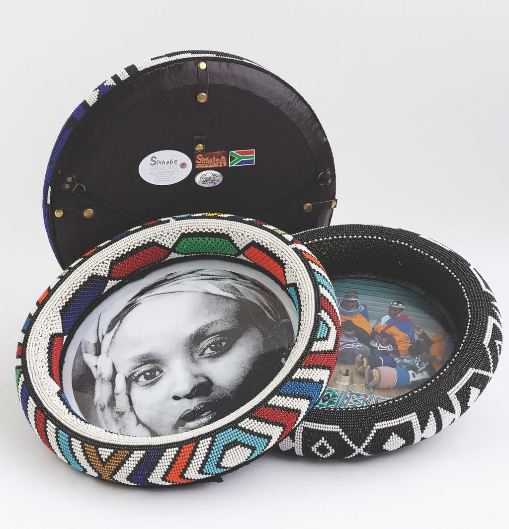 Thando Circle Picture Frame